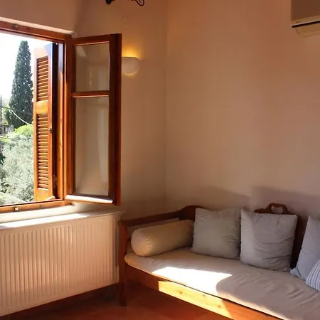 Hanakia Apartment *